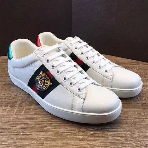 gucci men's embroidered shoes